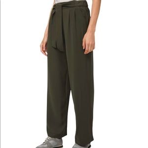 Lululemon Noir Pant Dark Olive